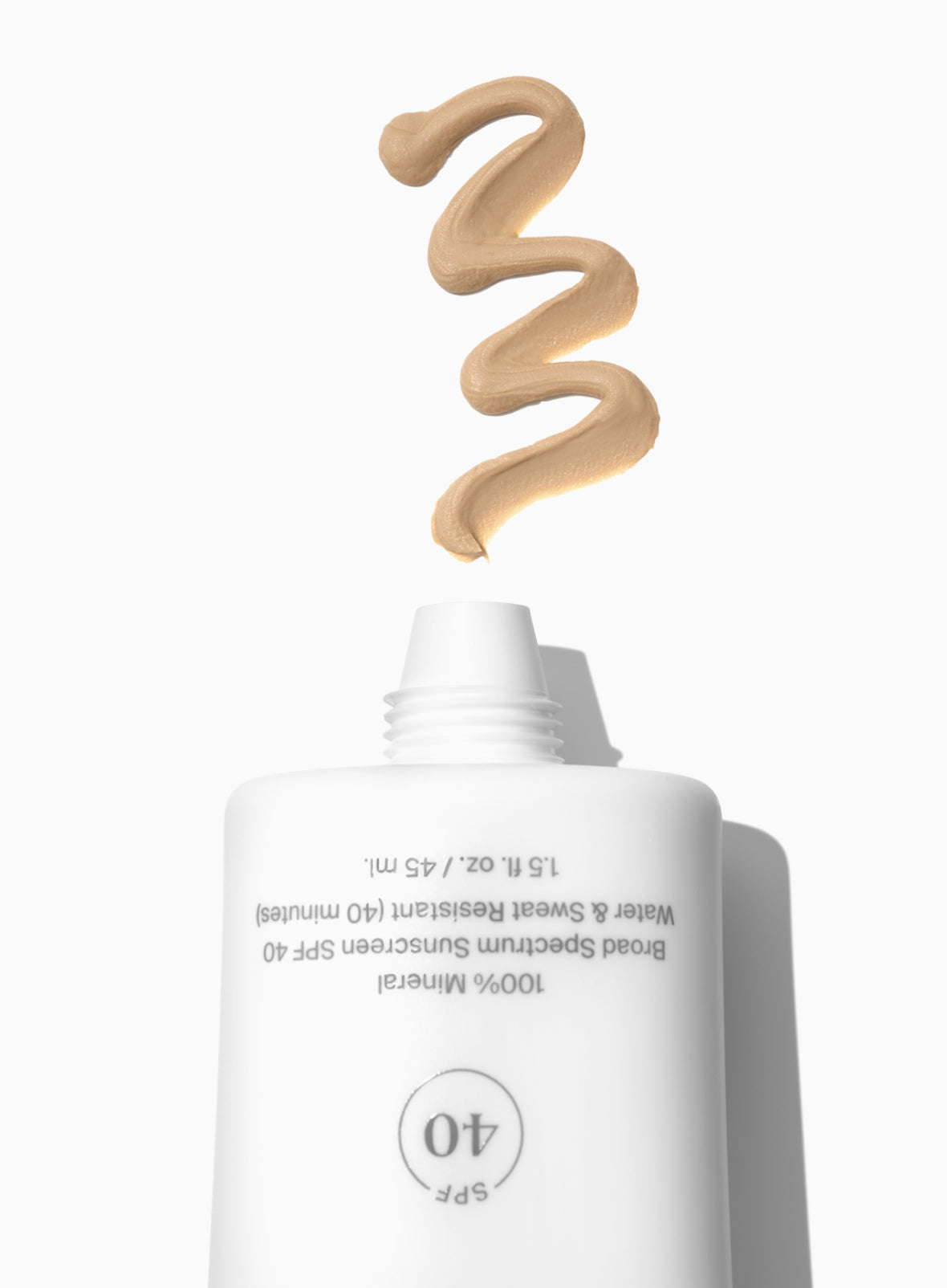 Mineral Mattescreen SPF 40 - Image 7